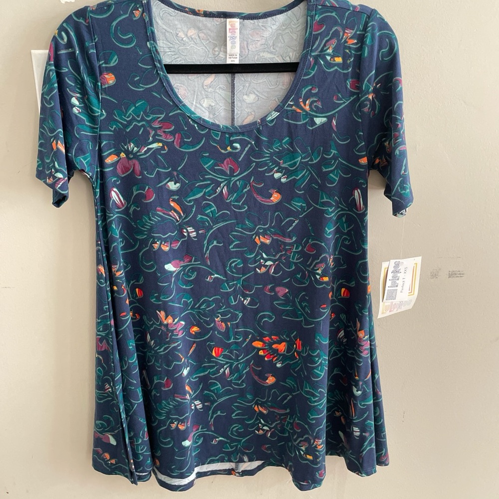 Lularoe Perfect tee size XXS